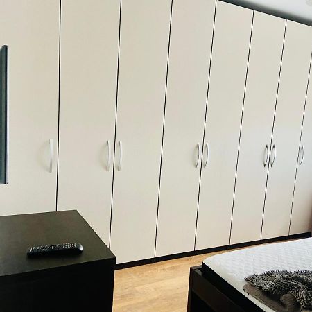 Iulius Mall Comfort Яссы Экстерьер фото